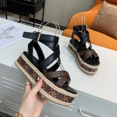 Louis Vuitton Sandals